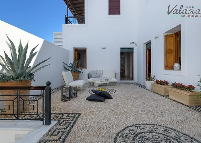 Panthea Valasia Boutique Villa