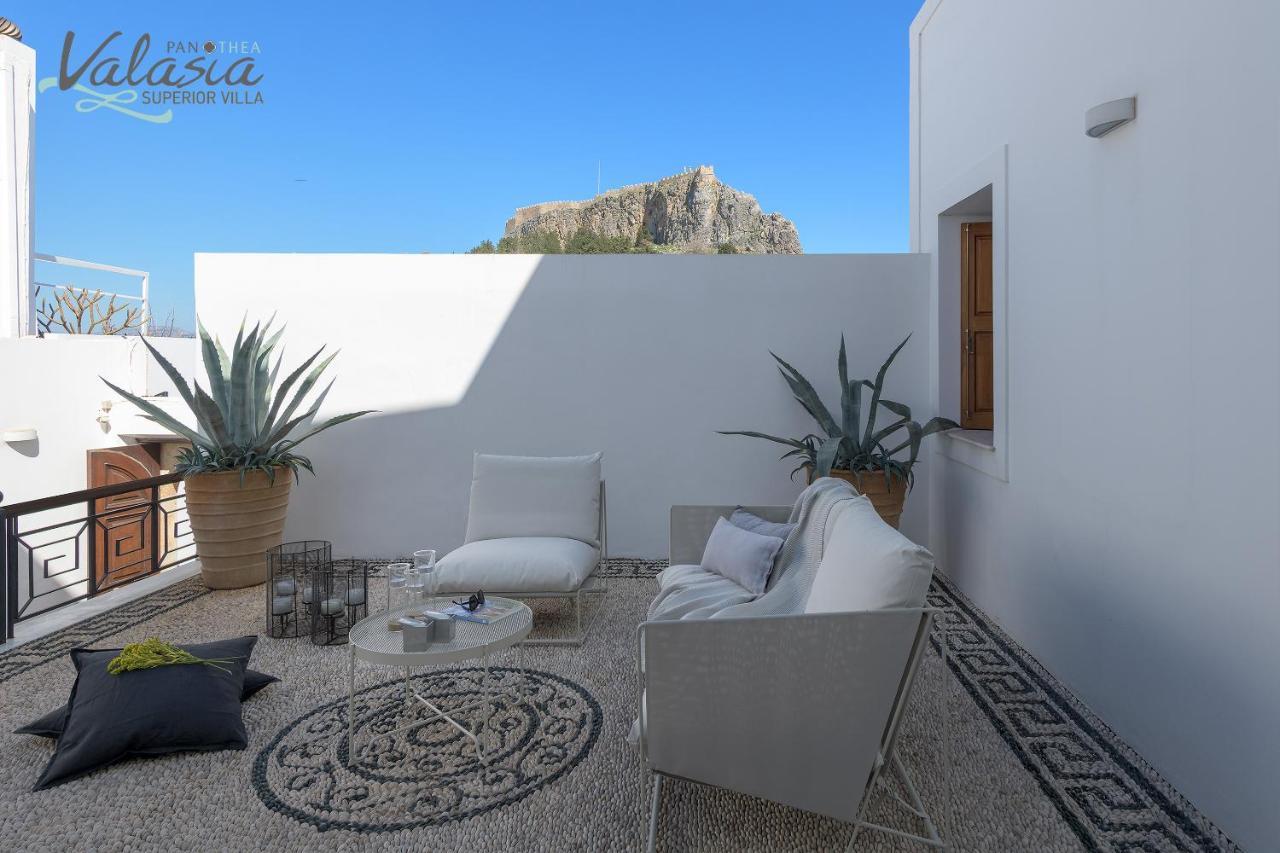 Vila Panthea Valasia Boutique