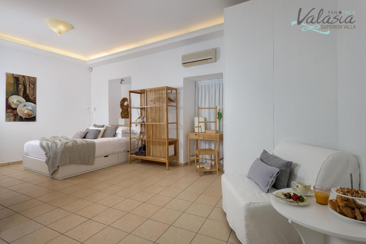 Panthea Valasia Boutique Villa *